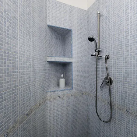 Sweet Capri Homes - Essence One 3*